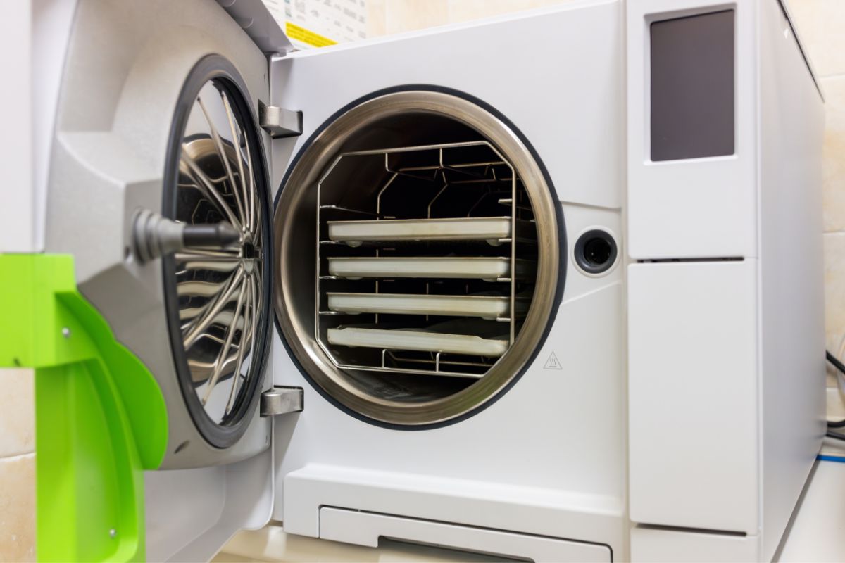 How Autoclave Usage Volume Affects Maintenance and Replacement-Parts Planning